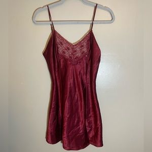 Victorias Secret Nightgown / Lingerie: Vintage style
